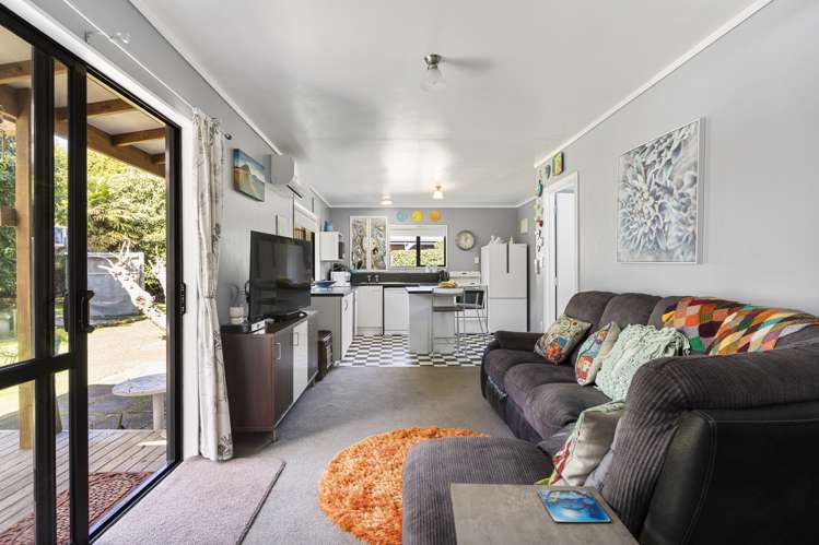 160 Young Road Paengaroa_16