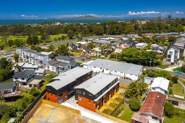 1/26 Morton Avenue Forrest Hill_3