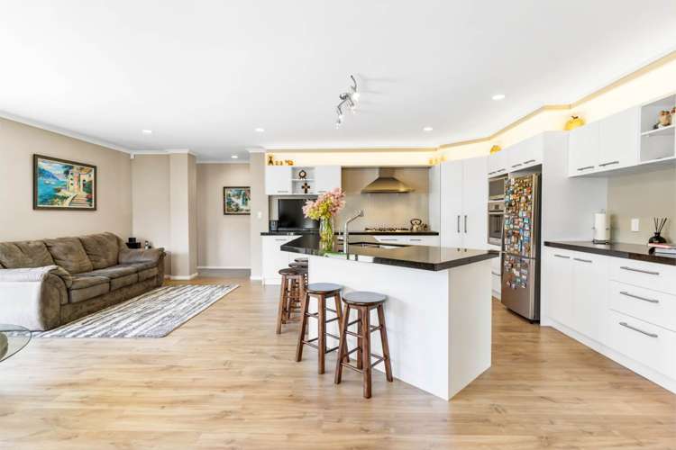 6 Corrofin Drive East Tamaki_15