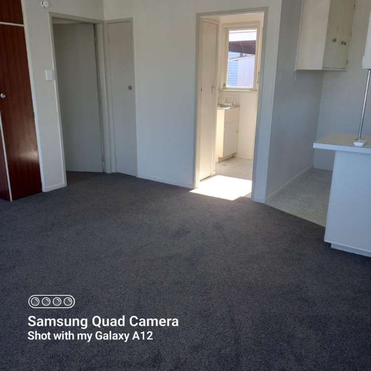 2B Larch Street 11068_3