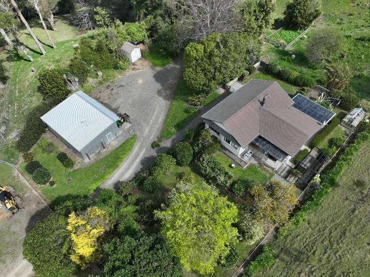 2829 Puketitiri Road Patoka_11