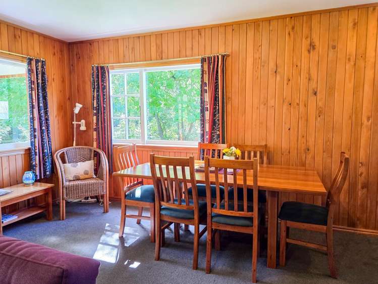 2034 Fairlie Tekapo Road Burkes Pass_13