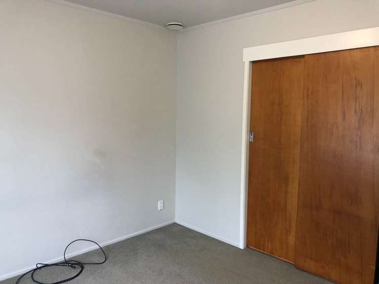 1/99 Hillside Road Glenfield_8