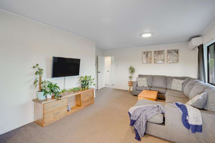 22B Cowley Drive_1