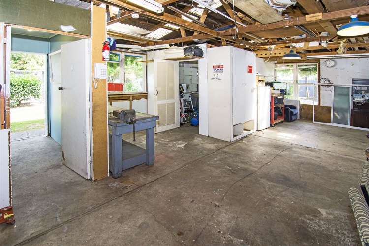 5 Surrey Street Solway_16