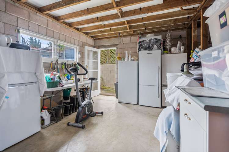 32 Fifth Avenue Avenues_30