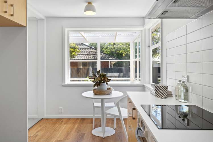 36 Eveleyn Couzins Avenue Richmond_9