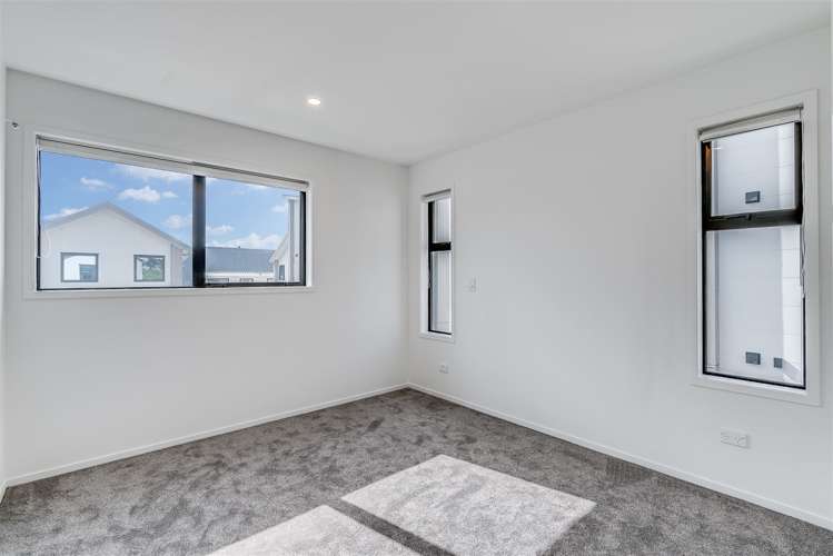 15/180 Marine Parade New Brighton_9