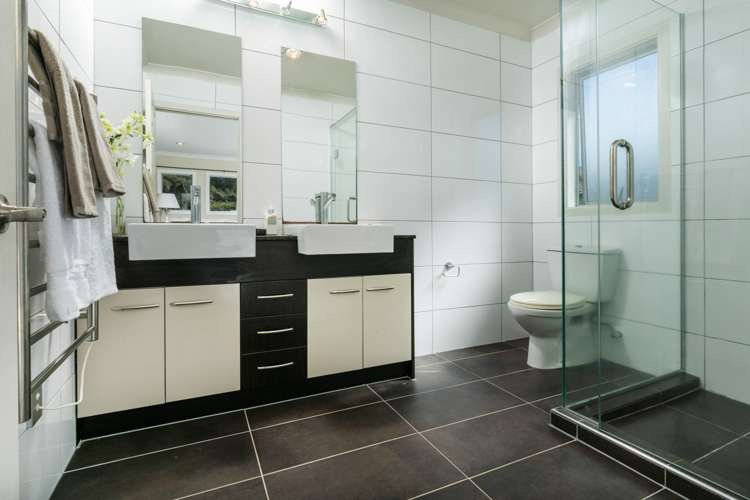 112 Kyle Road Greenhithe_10