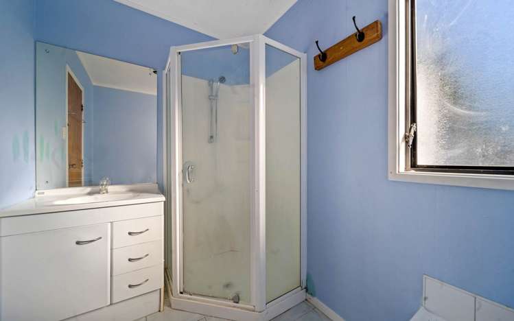 41 Solar Road Glen Eden_12