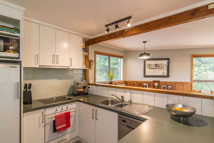 117 Rosetta Road Raumati South_11