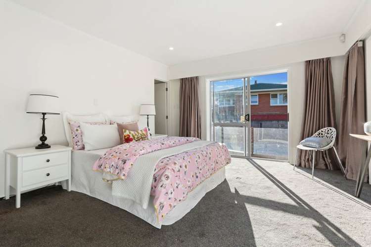 2 Imatra Place Sunnyhills_10