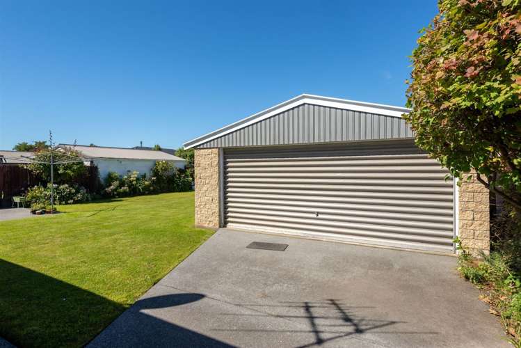 29 Rossiter Avenue Redwood_13