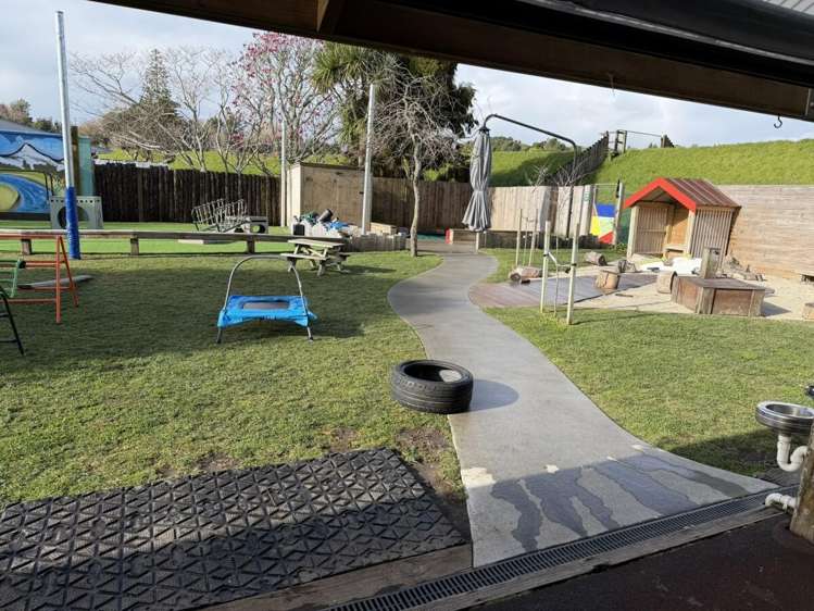 8 Queen Street Waitara_10