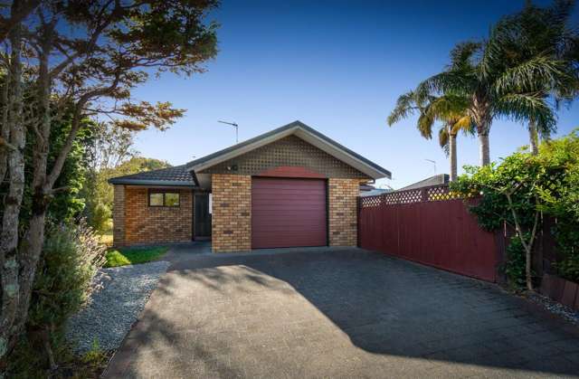 Orewa Diamond
