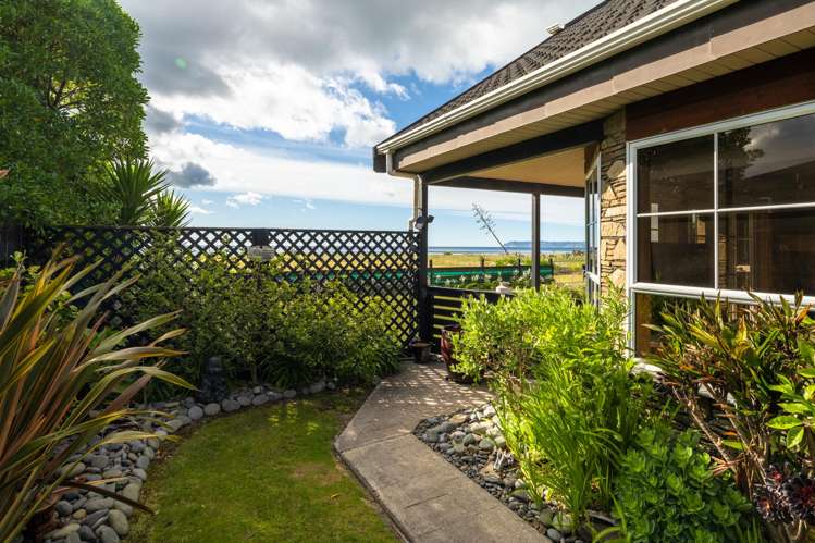 164 Rarangi Beach Road Rarangi_40