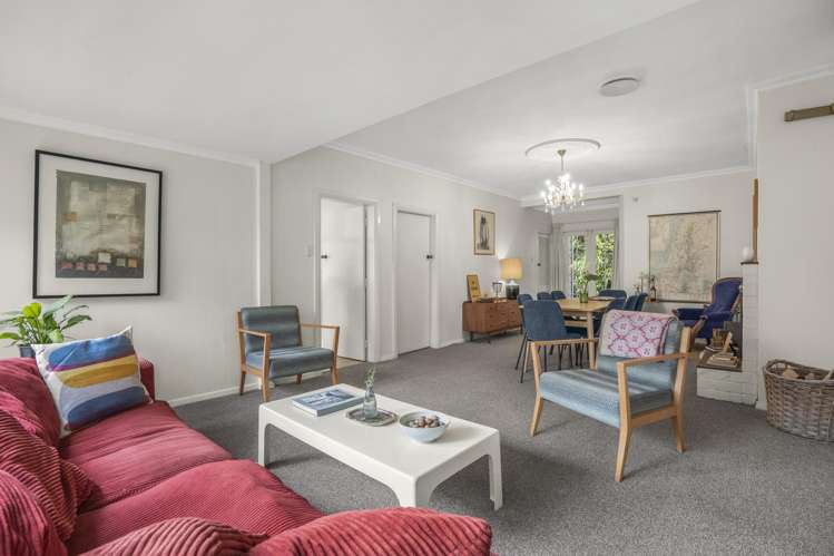 49 Rona Street Eastbourne_4