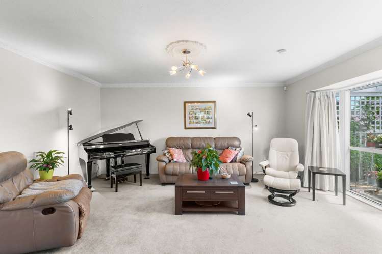 50b Karnak Crescent Russley_6