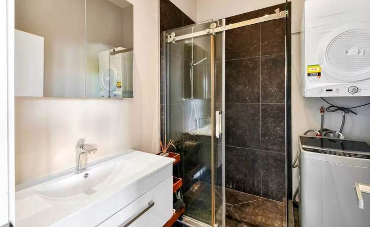 5/143 Great South Road Papakura_5