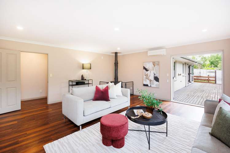 27 Johnstone Drive Fitzherbert_11