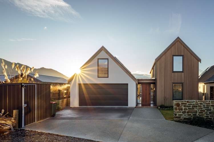 3 Marjon Drive Wanaka_24