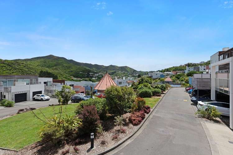 20 Saddleback Grove Karori_14