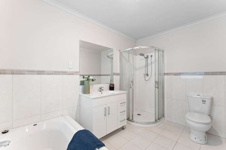 22c Manuka Road Glenfield_17