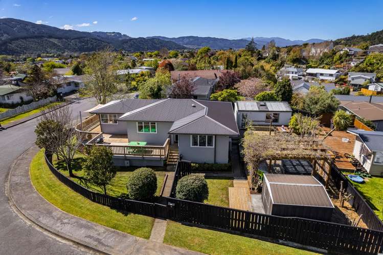 15 Dunsandel Grove Silverstream_27