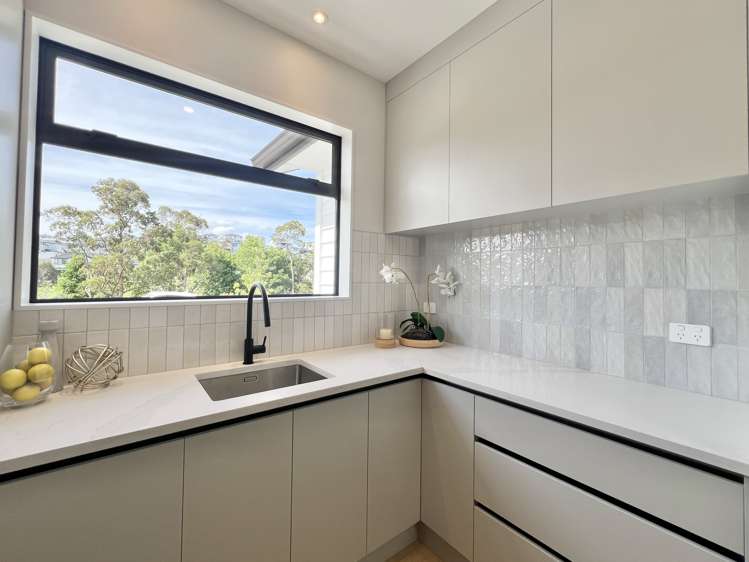 77 Skulander Crescent Millwater_11