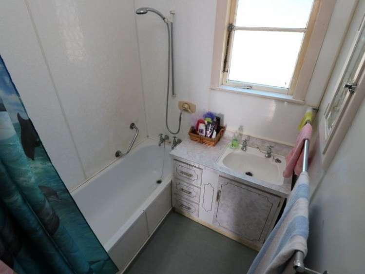 8 Easton Street Foxton_14