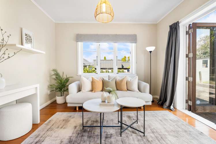 76B Walmer Road Point Chevalier_1