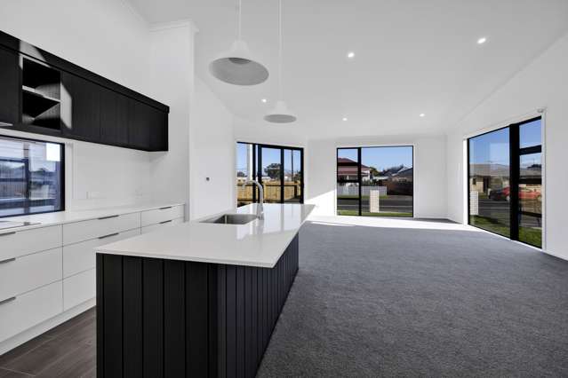 80 Disraeli Street Hawera_4