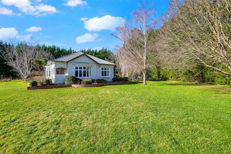 742 Downs Road West Eyreton_4