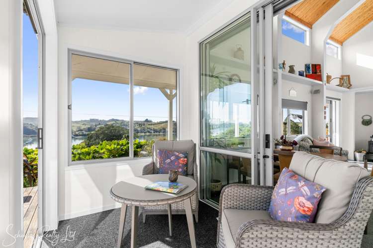 12 Cliff Street Paparoa_16