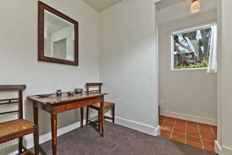 2/140 Calliope Road Stanley Point_14