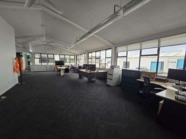 Level 1, 2 Port  Road Seaview_2