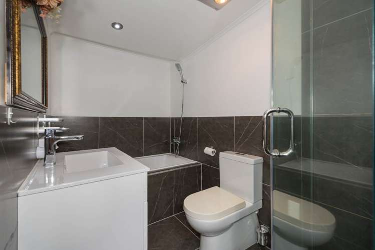 3 Highwic Avenue Epsom_9