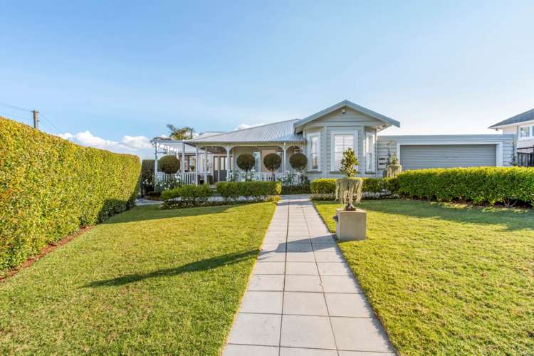 71 Beach Road Mellons Bay_22