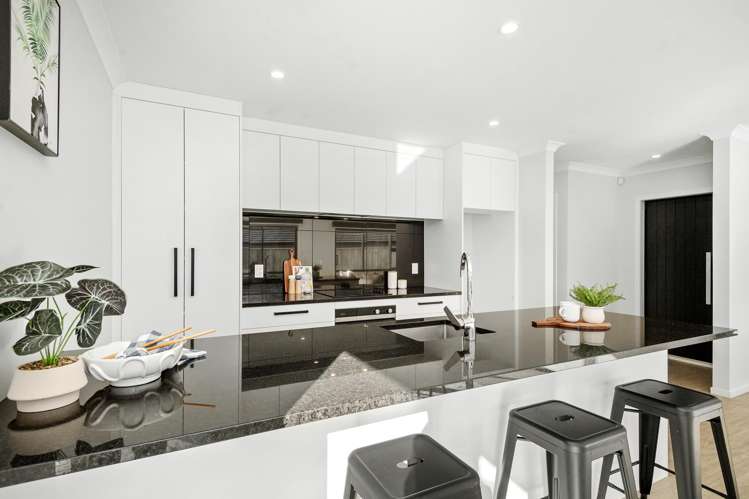 17 Jack Vaughan Grove Wainuiomata_7