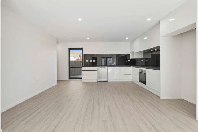 12/13 Kimpton Road Papatoetoe_4