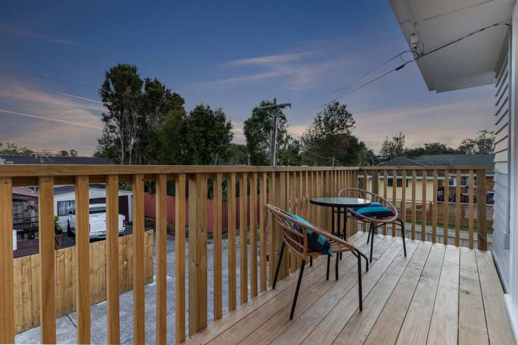 11 Queen Mary Avenue New Lynn_9