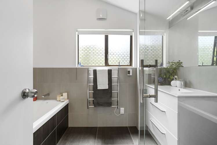 35 Jacaranda Avenue Beach Haven_25