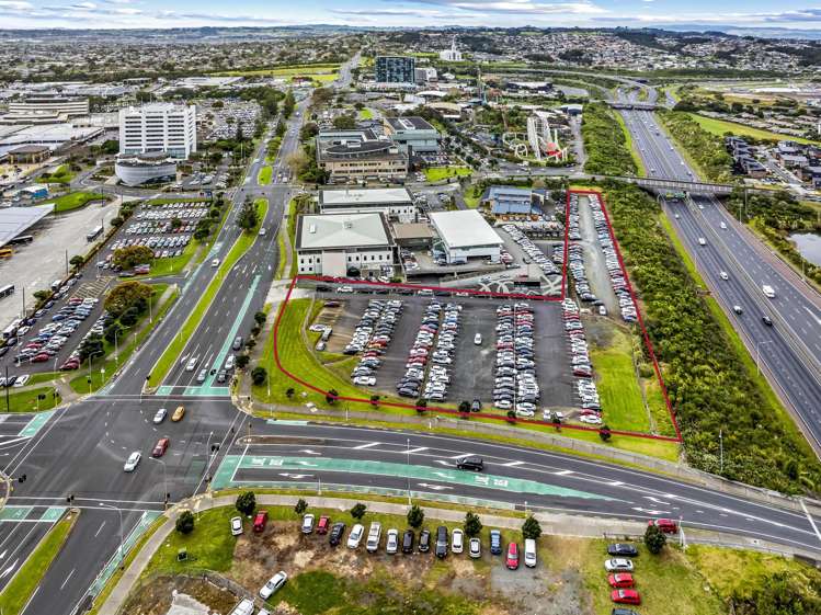 10 Putney Way, 9 Osterley Way, 33 and 50 Manukau Station Road Manukau City_2