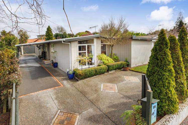 121 Ruamahanga Crescent Terrace End_24