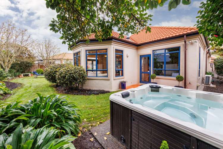 3 Balmoral Drive Terrace End_23