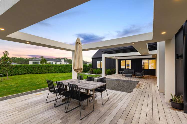 3 Drovers Way Riverhead_18