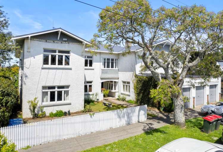 6/10 Ngauruhoe Street_0