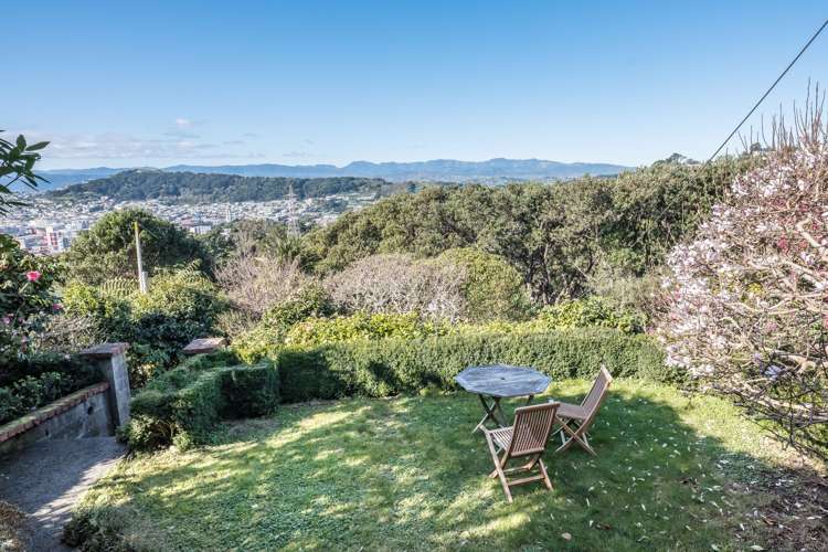 78 Mortimer Terrace Brooklyn_13