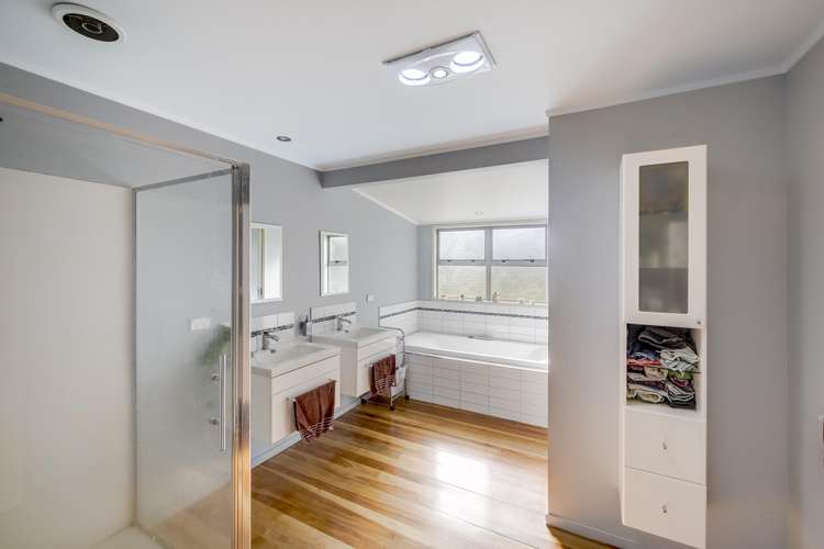 135 Crystall Road Pakipaki_13