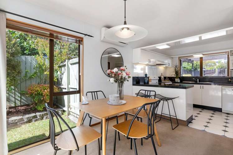 1/18a Sunnynook Road Sunnynook_4